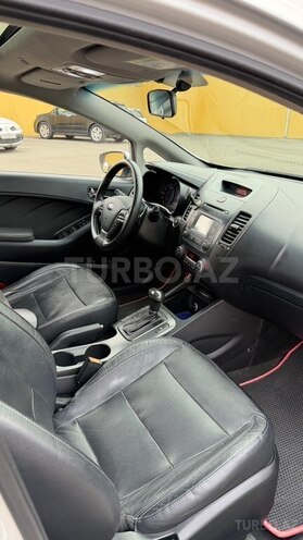 Kia Cerato-7