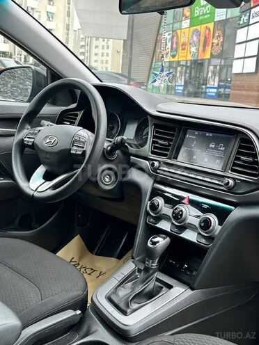 Hyundai Elantra 2019, 114,000 km - 2.0 l - Bakı