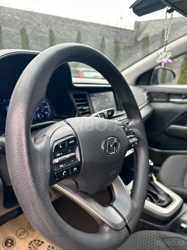Hyundai Elantra 2019, 114,000 km - 2.0 l - Bakı
