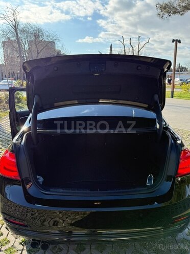 BMW 330e 2018, 130,000 km - 2.0 l - Bakı
