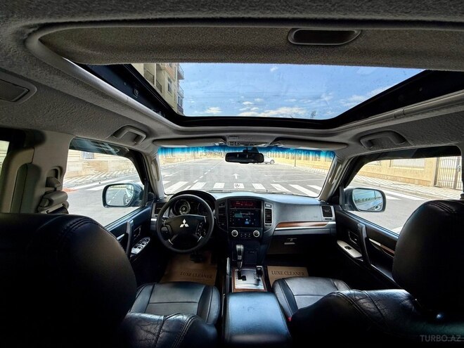 Mitsubishi Pajero 2008, 283,462 km - 3.0 л - Bakı