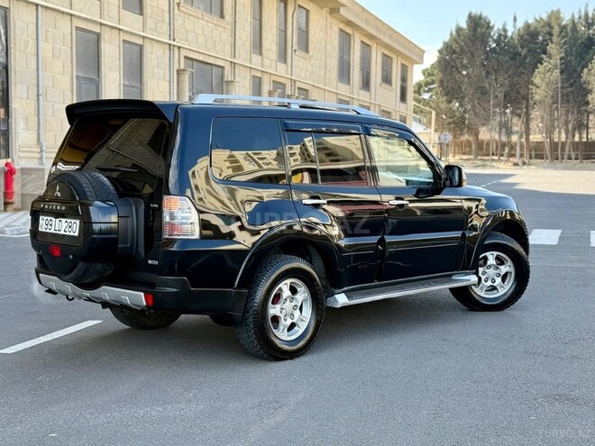 Mitsubishi Pajero 2008, 283,462 km - 3.0 л - Bakı