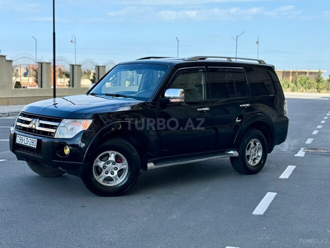 Mitsubishi Pajero 2008, 283,462 km - 3.0 л - Bakı