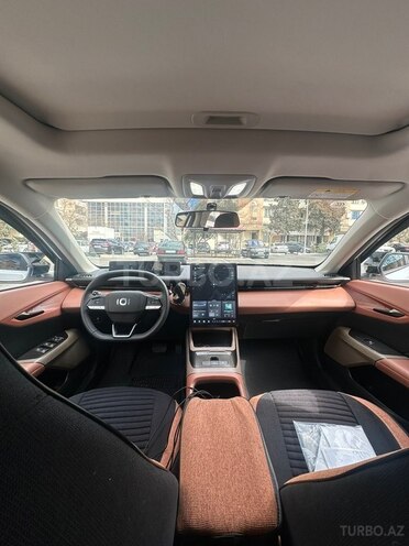 Changan Qiyuan A05 2025, 32,400 km - 1.5 л - Bakı