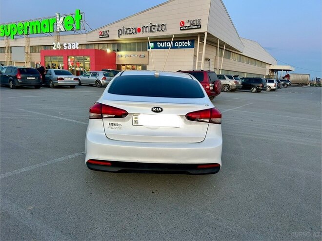 Kia Forte 2017, 334,904 km - 2.0 l - Bakı