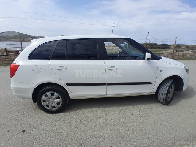 Skoda Fabia 2013, 449,000 km - 1.2 л - Bakı