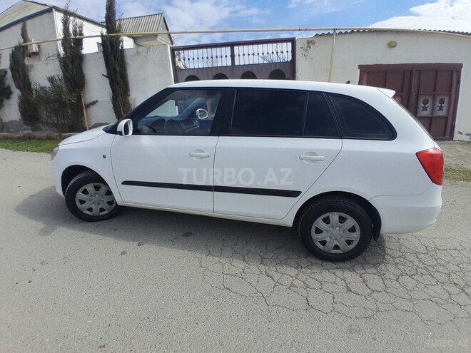 Skoda Fabia 2013, 449,000 km - 1.2 л - Bakı