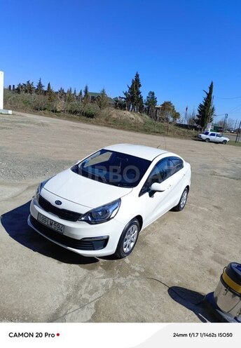 Kia Rio-3