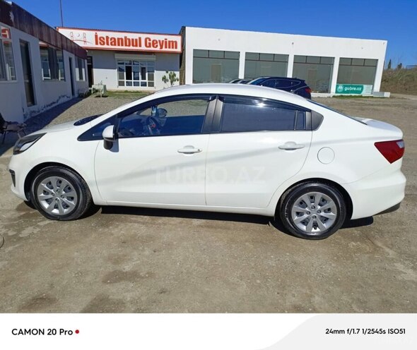 Kia Rio-2