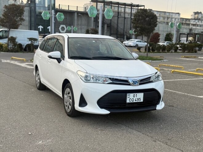 Toyota Corolla Fielder 2020, 107,000 km - 1.5 l - Bakı