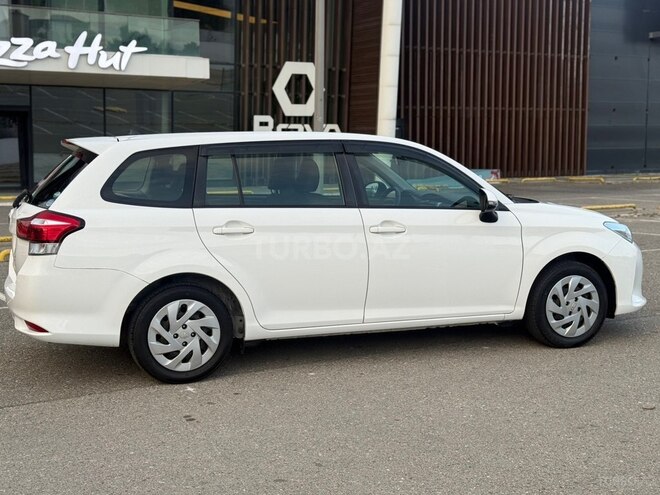 Toyota Corolla Fielder 2020, 107,000 km - 1.5 l - Bakı