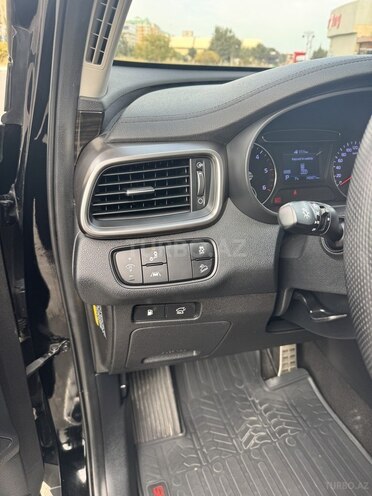 Kia Sorento-11