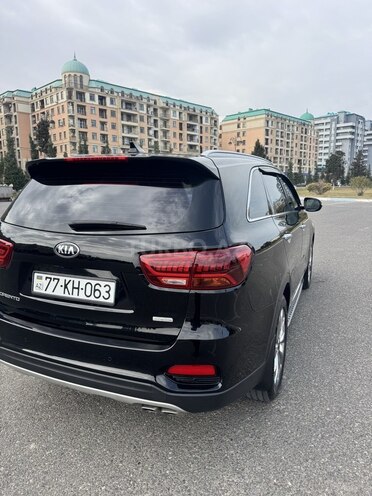 Kia Sorento-19