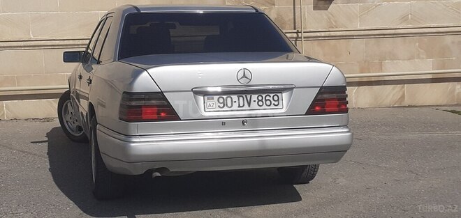 Mercedes 250 D 1995, 258,685 km - 2.5 l - Bakı