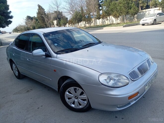 Daewoo Leganza-6