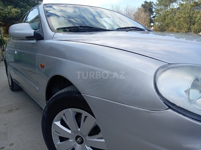 Daewoo Leganza-4