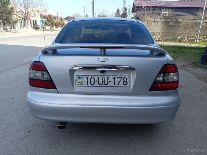 Daewoo Leganza-10