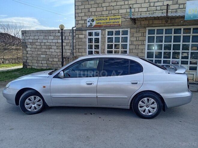 Daewoo Leganza-9