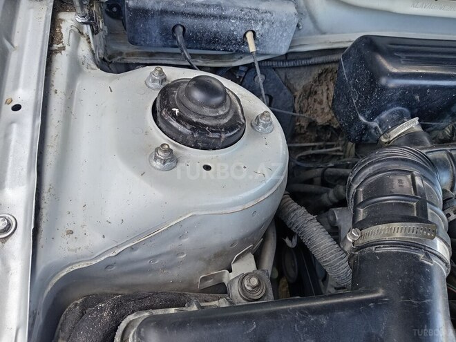 Daewoo Leganza-12
