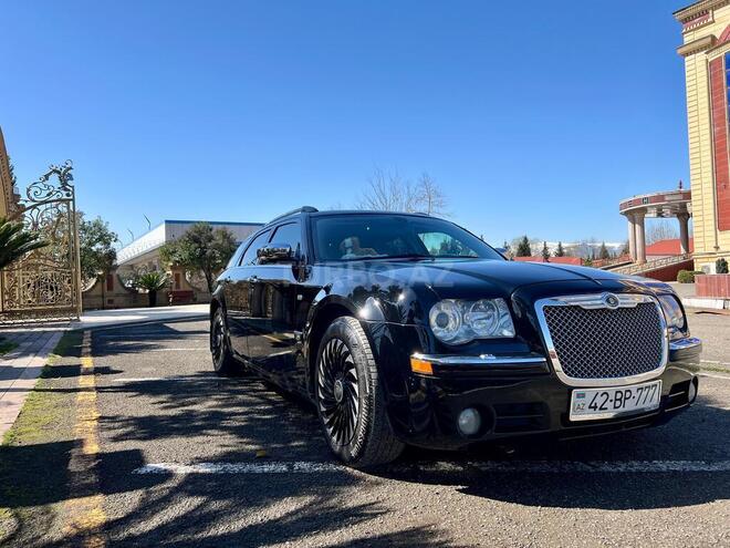 Chrysler 300C-13