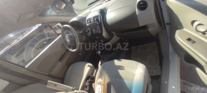 Nissan March 2015, 63,000 km - 1.2 l - Bakı