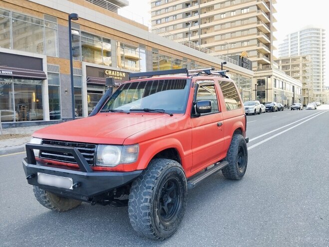 Mitsubishi Pajero 1994, 296,000 km - 2.8 л - Bakı