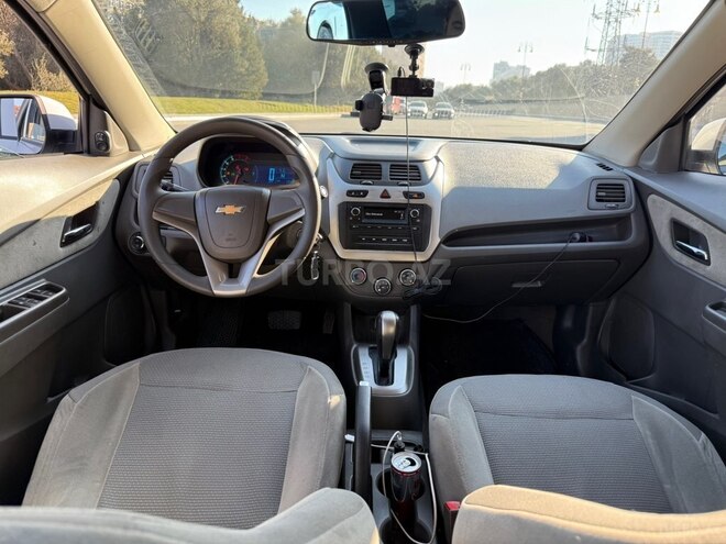 Chevrolet Cobalt-8