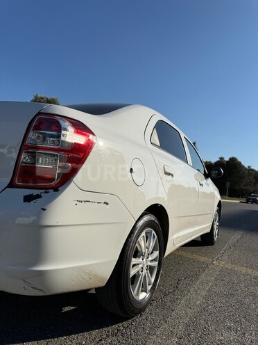 Chevrolet Cobalt-10