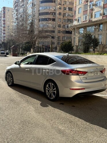 Hyundai Elantra 2016, 244,485 km - 2.0 л - Bakı