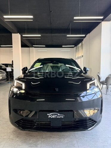 Lynk & Co 08-1