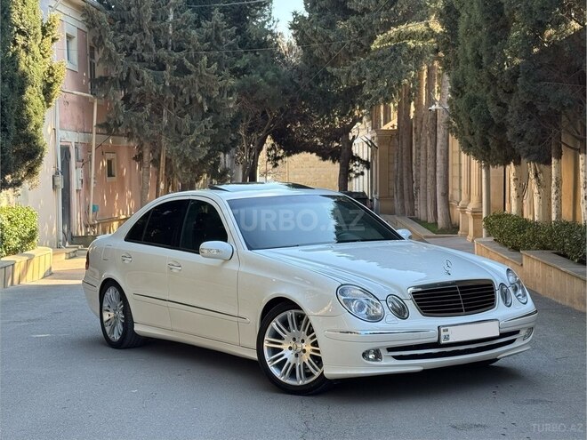Mercedes E 320 2002, 243,000 km - 3.2 l - Bakı
