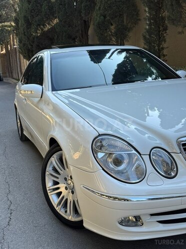 Mercedes E 320 2002, 243,000 km - 3.2 l - Bakı