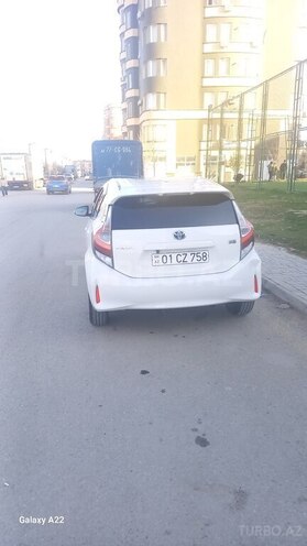 Toyota Aqua 2018, 156,500 km - 1.5 l - Bakı
