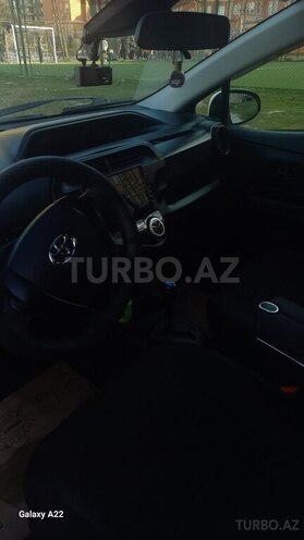 Toyota Aqua 2018, 156,500 km - 1.5 l - Bakı