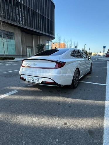 Hyundai Sonata-7