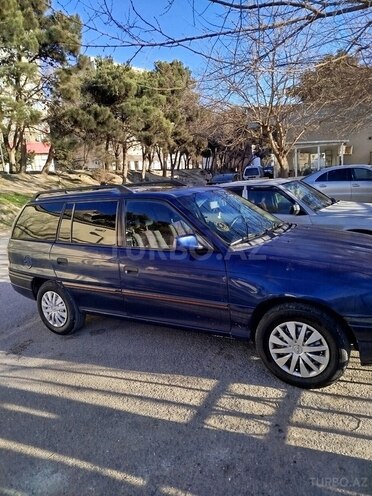 Opel Astra 1994, 341,500 km - 1.6 l - Bakı