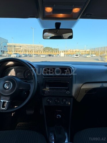 Volkswagen Polo 2012, 234,670 km - 1.6 l - Bakı