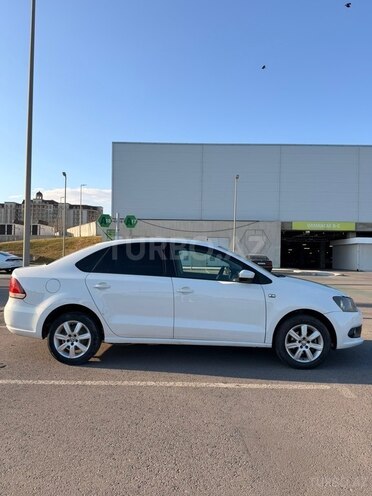 Volkswagen Polo 2012, 234,670 km - 1.6 l - Bakı