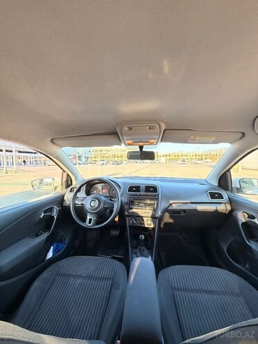 Volkswagen Polo 2012, 234,670 km - 1.6 l - Bakı