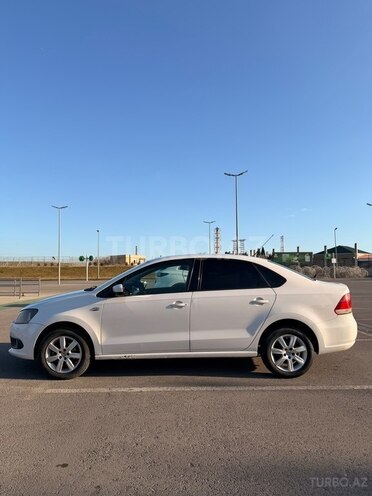 Volkswagen Polo 2012, 234,670 km - 1.6 l - Bakı