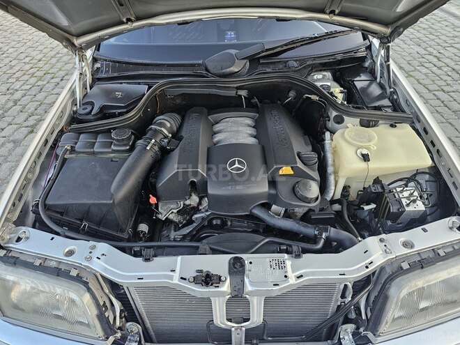Mercedes C 240 1999, 286,000 km - 2.4 l - Bakı