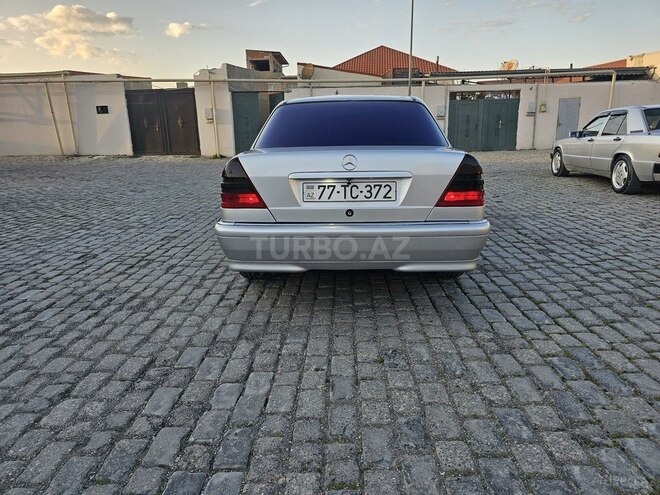 Mercedes C 240 1999, 286,000 km - 2.4 l - Bakı