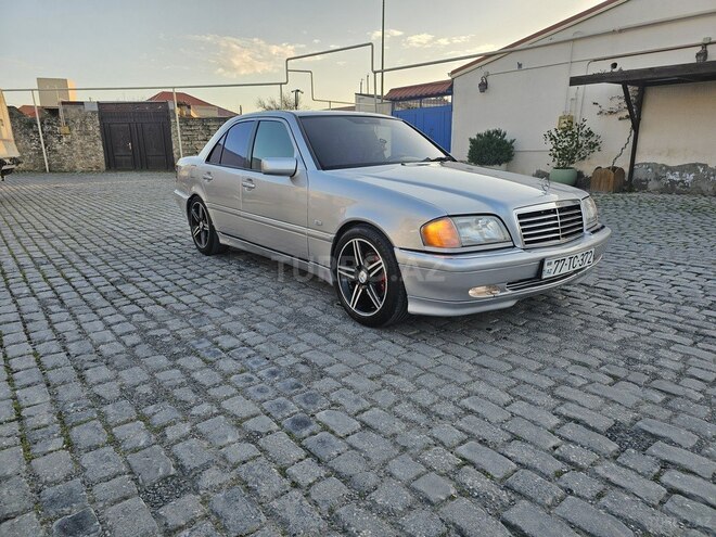 Mercedes C 240 1999, 286,000 km - 2.4 l - Bakı