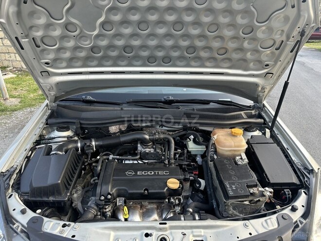 Opel Astra 2005, 229,000 km - 1.4 l - Şəki