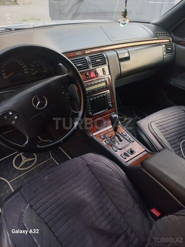 Mercedes E 240 2000, 394,000 km - 2.4 l - Bakı