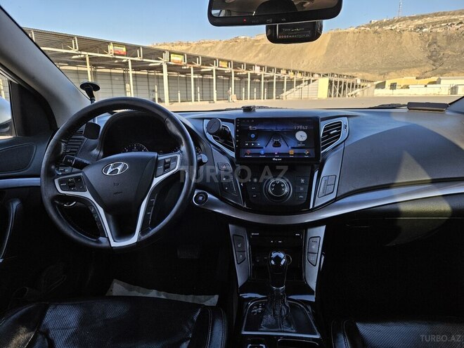 Hyundai i40 2012, 335,000 km - 1.7 l - Bakı