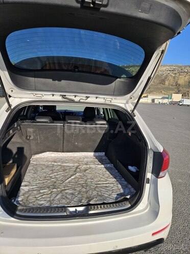 Hyundai i40 2012, 335,000 km - 1.7 l - Bakı