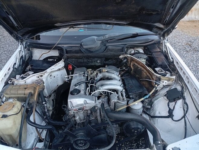 Mercedes  1987, 532,150 km - 2.0 л - Hacıqabul