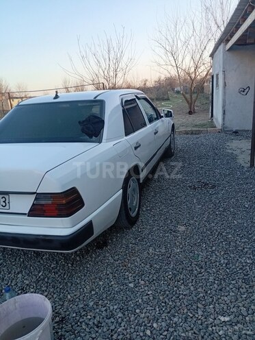 Mercedes  1987, 532,150 km - 2.0 л - Hacıqabul