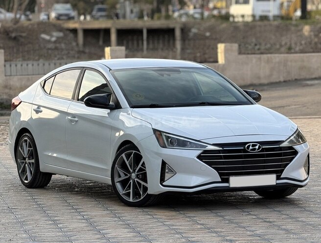Hyundai Elantra 2019, 96,352 km - 2.0 л - Gəncə